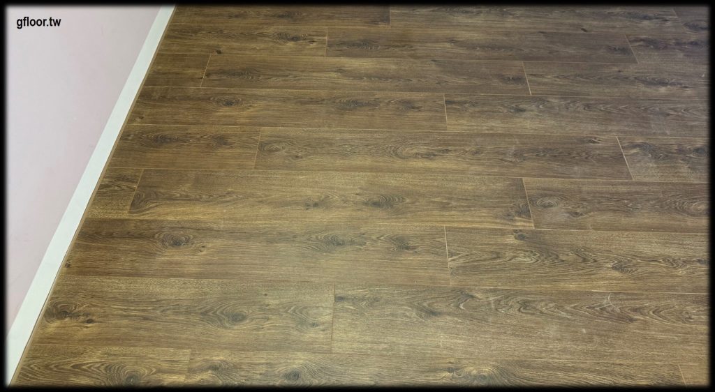 維多利亞深橡575