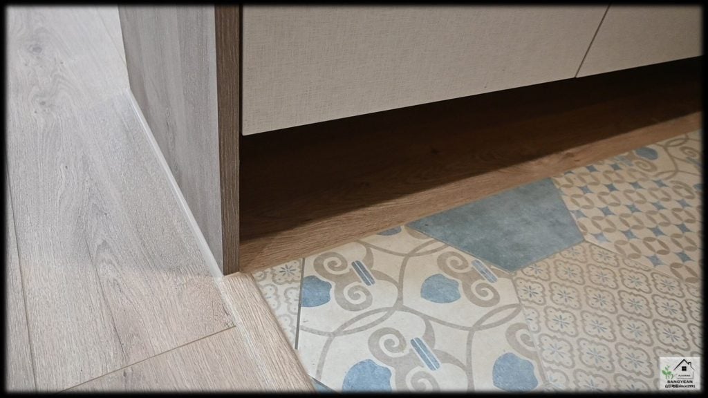 Moraine Natural OaK 晨光橡木350
