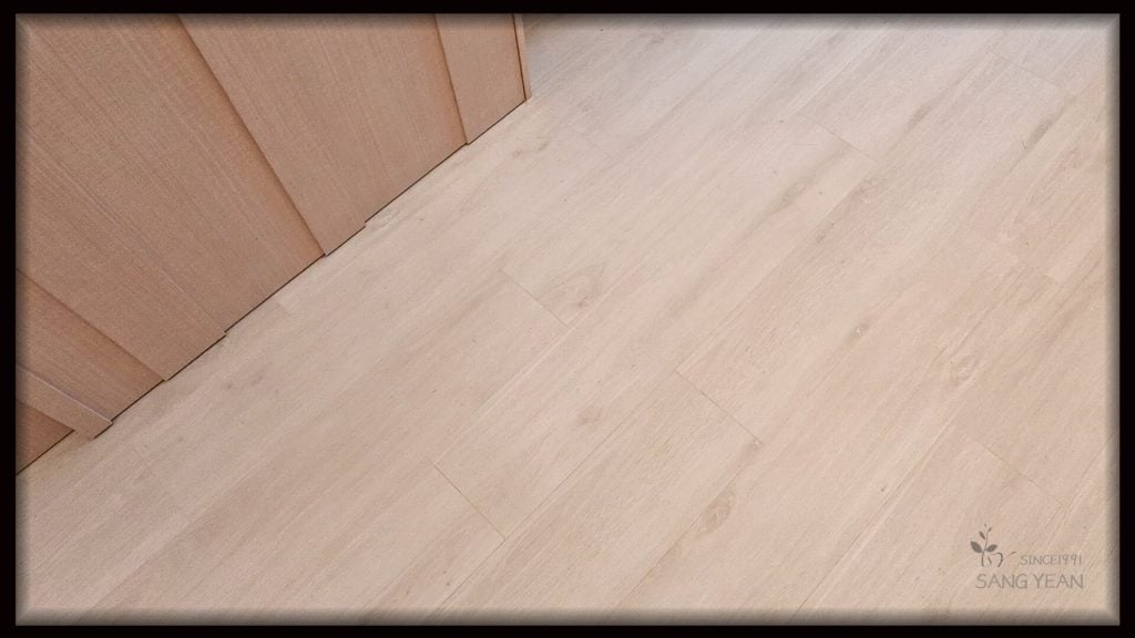 Salt lake oak 133  寬版 鹽湖白橡
比利時精品